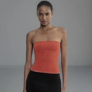 Top tubino BABATON ARITZIA donna grande marrone rosso elasticizzato cropped senza spalline - Foto 1 di 9