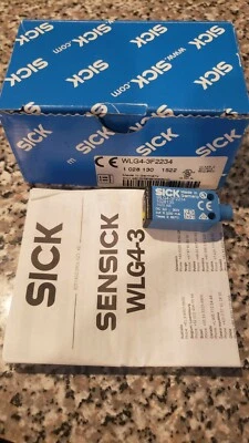 SICK WLG4-3F2234 PHOTOELECTRIC SENSOR  - Image 1 of 4