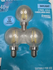 EcoSmart 40W Equivalent G16.5 Globe Dimmable Candelabra Base Daylight 1002919758 - Picture 1 of 3