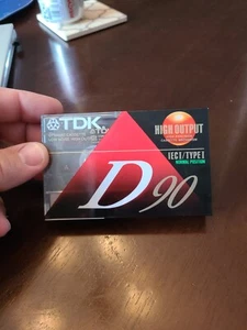 TDK D90 Standard Audio Cassette - Picture 1 of 8