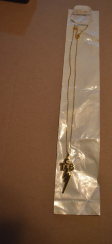 Picture 1 of 4