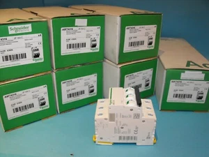 Schneider Electric.TELEMECANIQUE.A9F74316.16A-C.iC60N .3P.Circuit Breaker.NEW - Picture 1 of 9