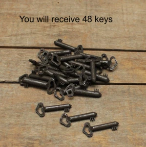 48 Primitive 1-1/2" Blackened Patina Spade KEYS for Crafting - Picture 1 of 2