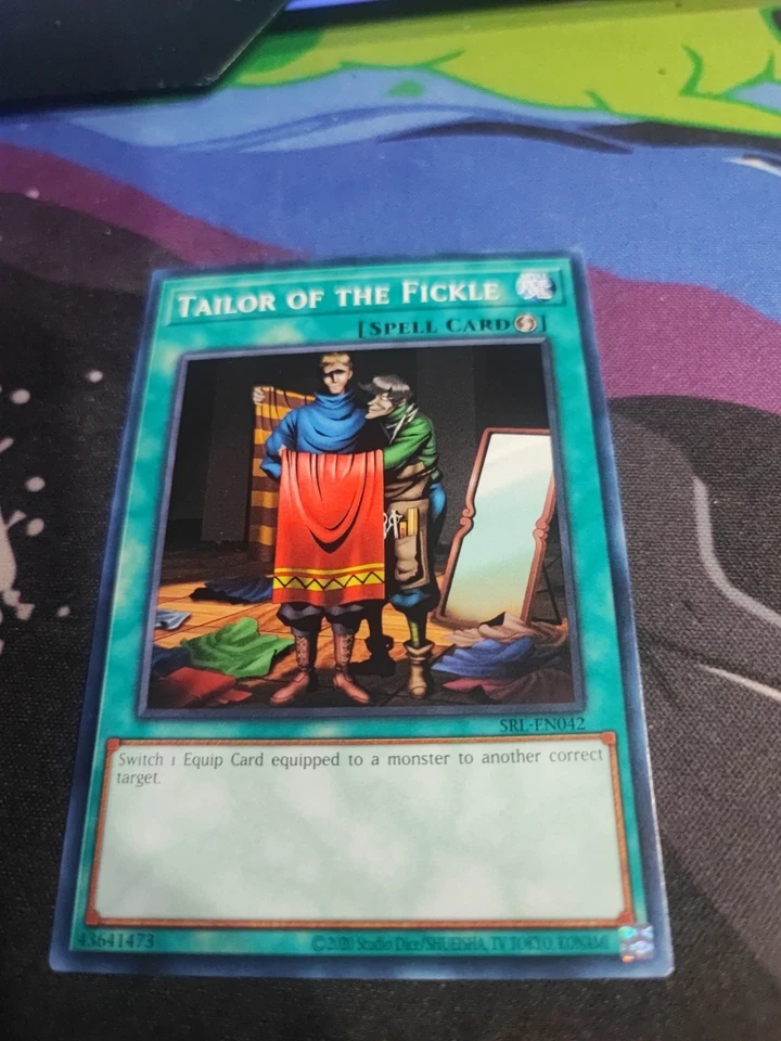 Tailor of the Fickle - SRL-EN042 - Common - Unlimited Edition - Moderately Playe - Image 1 of 1