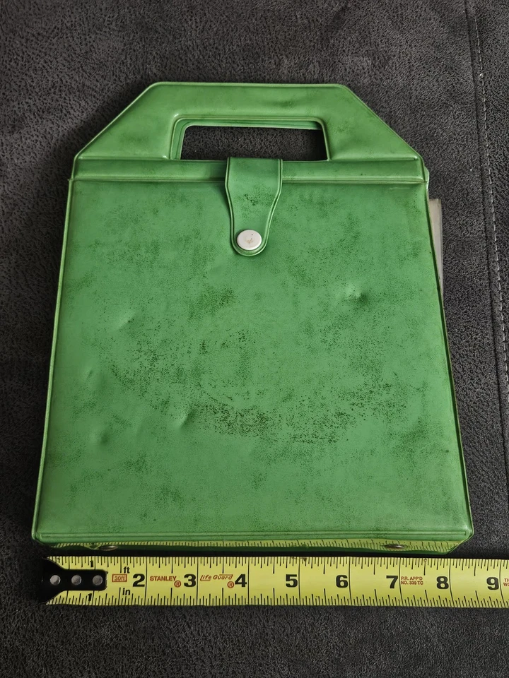Vintage 8" 45-rpm Record Album Holder Book Holds 20 Records Green Rare W Handle  - Image 1 of 4