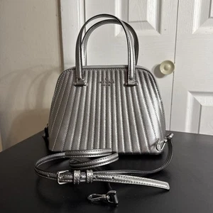 Bolso Kate Spade Plateado Patterson Drive Mini Cúpula Acolchado Antracita Cartera NUEVO - Imagen 1 de 17