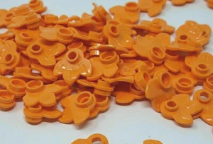 10x Lego Plant Plate, Round 1 x 1 with 3 Leaves Orange 32607 - Picture 1 of 1