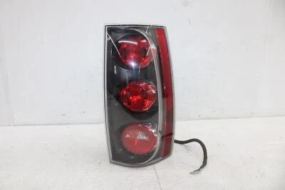 Tail Light Assembly Right PASSENGER SIDE 4DR AS SEEN GMC YUKON XL 1500 2011 - Image 1 of 4