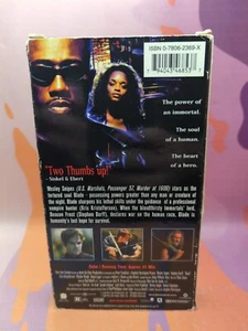 Blade (VHS, 1998) - Picture 1 of 1