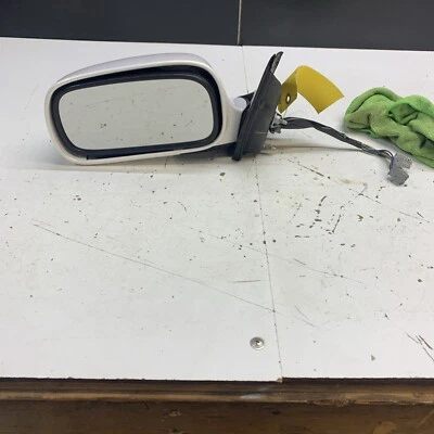 Espejo retrovisor lateral del conductor Mazda 626 ES/LS 2001 Foto 1 de 4