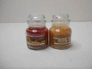 Vintage Yankee Candles 3.7 Oz Lot of 2 Be Thankful, Vanilla Cupcake Barely Used - Picture 1 of 4