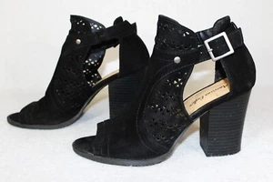 American Eagle High Heel Sandal Faux Suede Cut Out 3 1/2" Shoes Size 7.5 - Picture 1 of 14