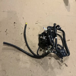 BRP Johnson Evinrude ETEC E-TEC 200 225 250 300 HP Fuel Oil Lift Pump 5007580 - Picture 1 of 5