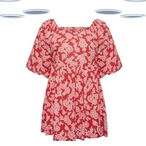 Ex Women's Plus Size Short Sleeve Floral Peplum Top in Red (Defect) - Picture 1 of 7