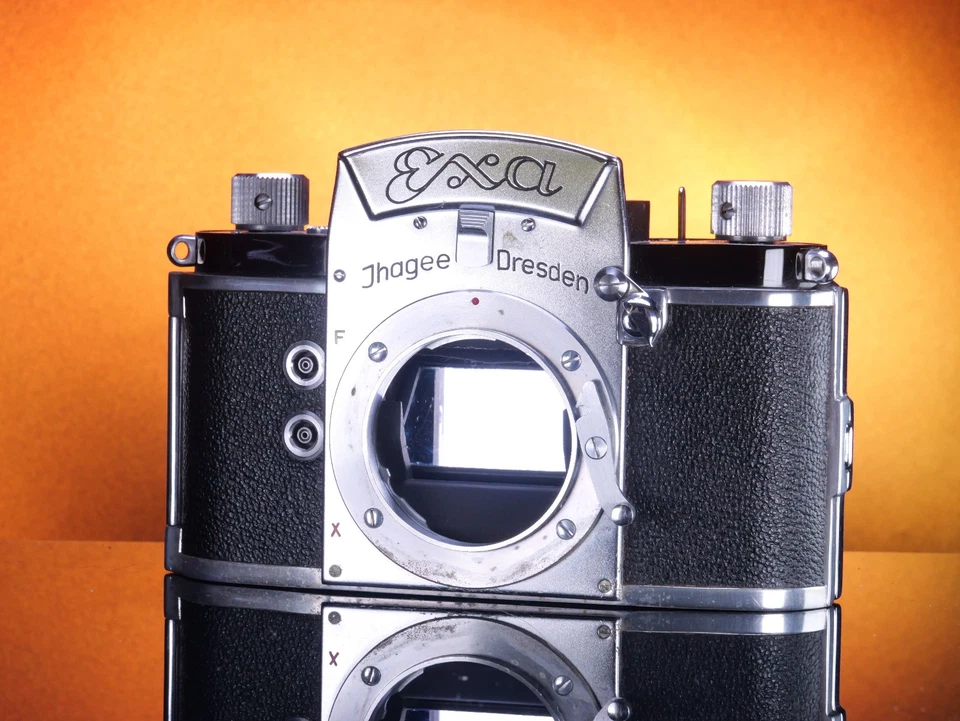 Ihagee EXA FX 1956 dos coaxiales, cuerpo de cámara Pentacon Dresden 35 mm #429833 Foto 1 de 4