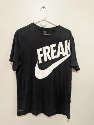 Nike Giannis Antetokounmpo Milwaukee Bucks Greek Freak Tee Black Size Large - Image 1 of 4