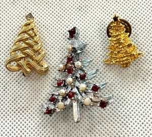 lot of 3 Gold & Silver tone Christmas Tree Brooch Red stones & Faux Pearls - Picture 1 of 16