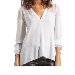 Elizabeth And James Sheer White Vneck Long Sleeves Flowy Hem Blouse Medium - Picture 1 of 8