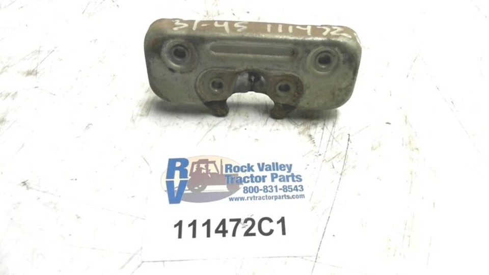 LATCH ASSEMBLY DOOR RH 111472C1 - Image 1 of 1