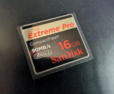 SanDisk Extreme Pro 16 GB 90mb/s CF Compact Flash Card + case - Image 1 of 2