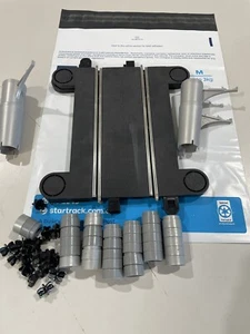 Scalextric sport track C8295 Elevated Crossover Bridge with Supports slot car - Picture 1 of 3