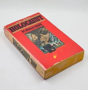 Holocaust By Gerald Green - Vintage 1978 (3rd Printing) - Paperback PB GC - Bild 1 von 6
