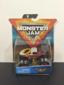 Spin Master Monster Jam Wonder Woman 2019 nuevo en caja con flexión auténtica para hombre - Imagen 1 de 13
