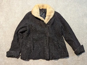 Abrigo de piel de cordero persa para mujer pequeño negro rizado forrado vintage años 60 70 - Imagen 1 de 15