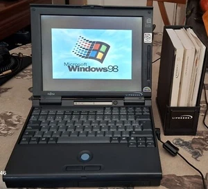 Portátil Retro Fujitsu Lifebook 270Dx - Imagen 1 de 6