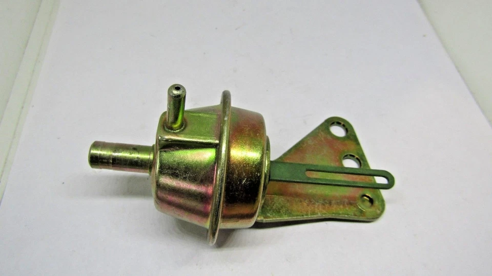 Estrangulador de carburador estándar CPA273 se adapta a 81 1983 Cuadrajet Rochester 4 BBL Foto 1 de 4