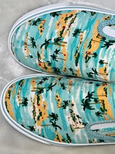 Boys Old Navy Sneakers Slip-on Canvas Tropical Shoes Beach Palm Trees Size 5 - Picture 1 of 11