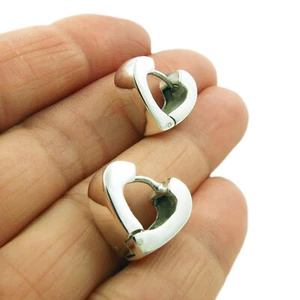 925 Sterling Silver Huggie Love Heart Earrings - Picture 1 of 5