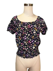 Old Navy Floral Smocked Crop Top Size 14/16 Navy Blue Cotton Short Puff Sleeve - Picture 1 of 7