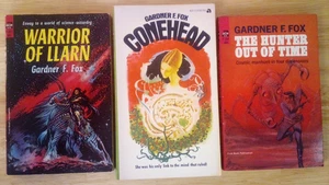 Konvolut 3 Science Fiction Ace Bücher von Gardner F. Fox inkl. Krieger von Llarn - Bild 1 von 11
