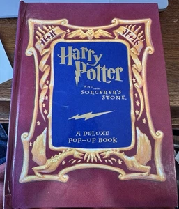 Harry Potter and the Sorcerer's Stone a Deluxe Pop-up Book  Warner Bros - Picture 1 of 4