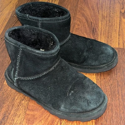 Bear Paw / Bearpaw Black Leather Suede / Fur Flat Slip on Ankle Boots Size 7 - Image 1 of 4
