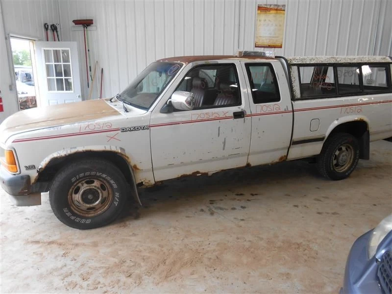 Radiator 6-239 26" Wide Fits 87-91 DAKOTA 825247 - Imagem 1 de 4