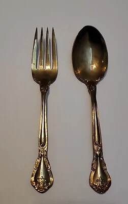 Tenedor y cuchara grande para cubiertos de electrochapado dorado Godinger GRAND MASTER 2 PORCIONES Foto 1 de 4