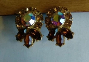 Vintage Crown Trifari Mid Century Aurora Borealis Rhinestone Earrings - Picture 1 of 6