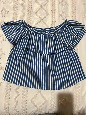 Everly Top Talla Grande Foto 1 de 4