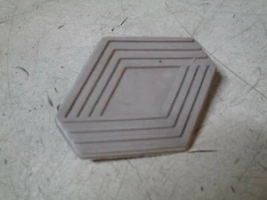 SCRITTA - LOGO - STEMMA RENAULT 4 - 5 - IN PLASTICA - GRIGIO - NUOVO - Imagen 1 de 1