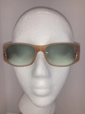 Anteojos PERSOL •Marco castaño rojizo• Usados muy mínimo•Tienen guión Foto 1 de 4