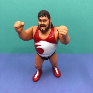 Vintage Hasbro WWF Wrestlers Wrestling Typhoon Toy Action Figure 1990s - Picture 1 of 5