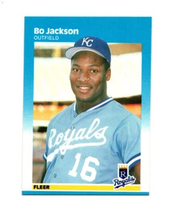 1987 Fleer Bo Jackson RC #369 NM- ~ Free Shipping ~ Rookie Baseball Card Royals - Picture 1 of 2
