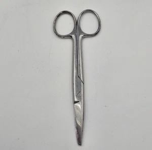 VTG V. MUELLER & CO SS STRAIGHT SHARP/BLUNT SUTURE SCISSORS  COLLECTABLE ONLY - Picture 1 of 6
