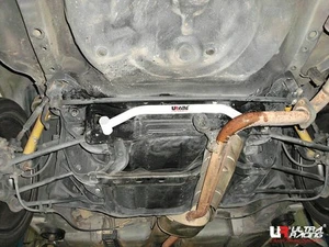 Ultra Racing para HONDA ACUERDO (CG4) 2.3 1997-2002 (2x2) soporte trasero inferior/miembro - Imagen 1 de 6