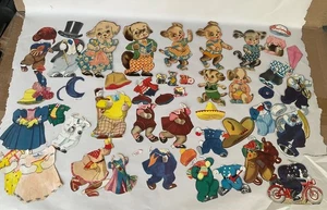 Vintage 1940s Original Anthropomorphic Puppy Dog Family Paper Dolls w/ Clothes - Foto 1 di 17
