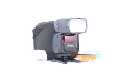 Nikon SB-700 Speedlight i-TTL Flash Near Mint Condition #P769 - Image 1 of 4