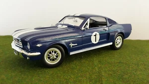 FORD MUSTANG 1965 COUPE FASTBACK # 1 bleu/bandes blanches 1/18 MIRA 9101 voiture - Foto 1 di 8