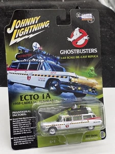 Ghostbusters 1959 Cadillac 1:64 White Lightning Johnny Lightning JLSS004 - Foto 1 di 2